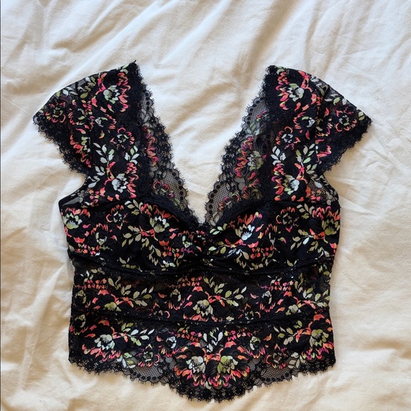Free People Tops - Garden Party Lace Tee Free People